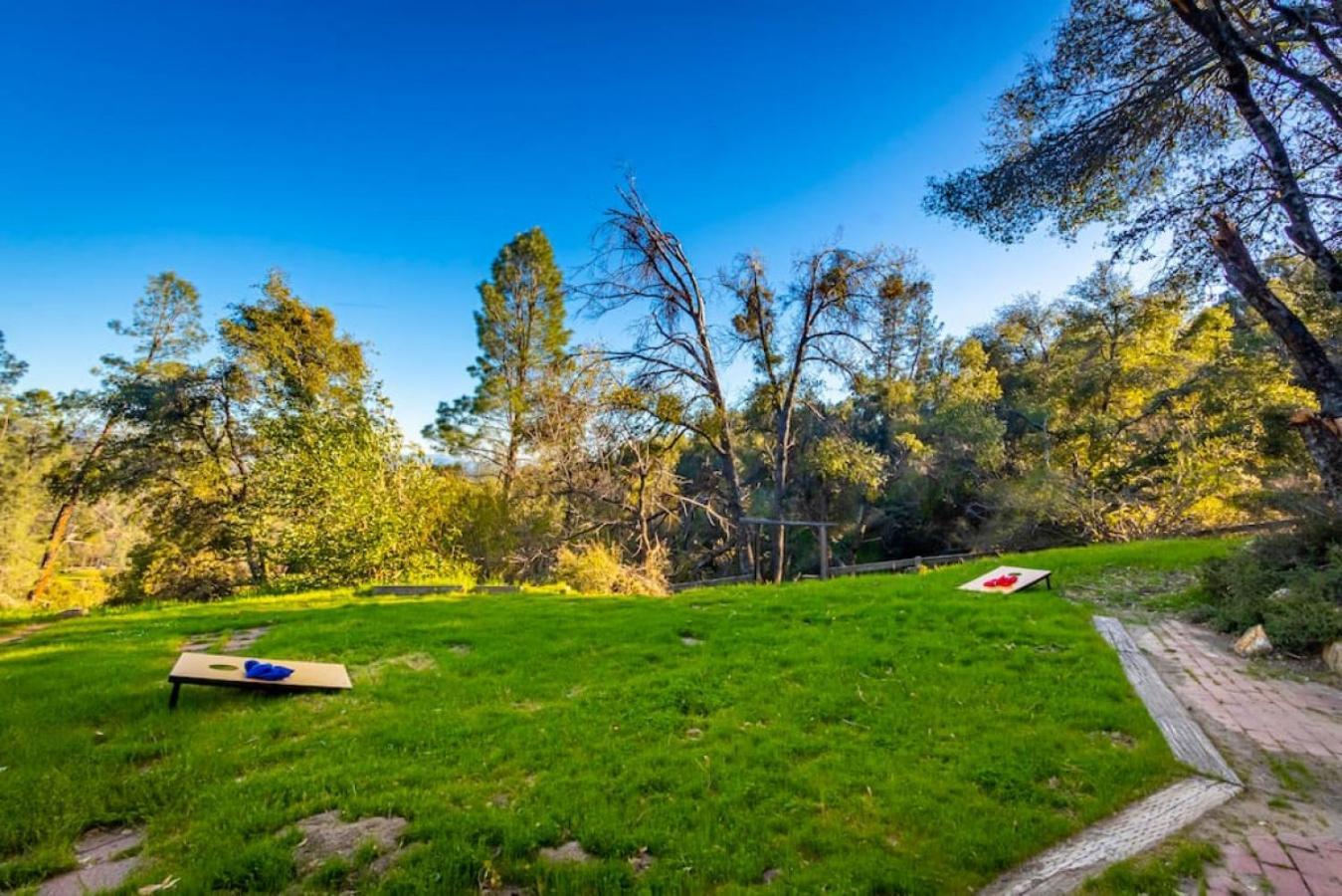 Sierra Vista Lookout Lodge With Creek, Waterfall And Waterholes, Minutes From Bass Lake And Yosemite South Gate North Fork Екстер'єр фото
